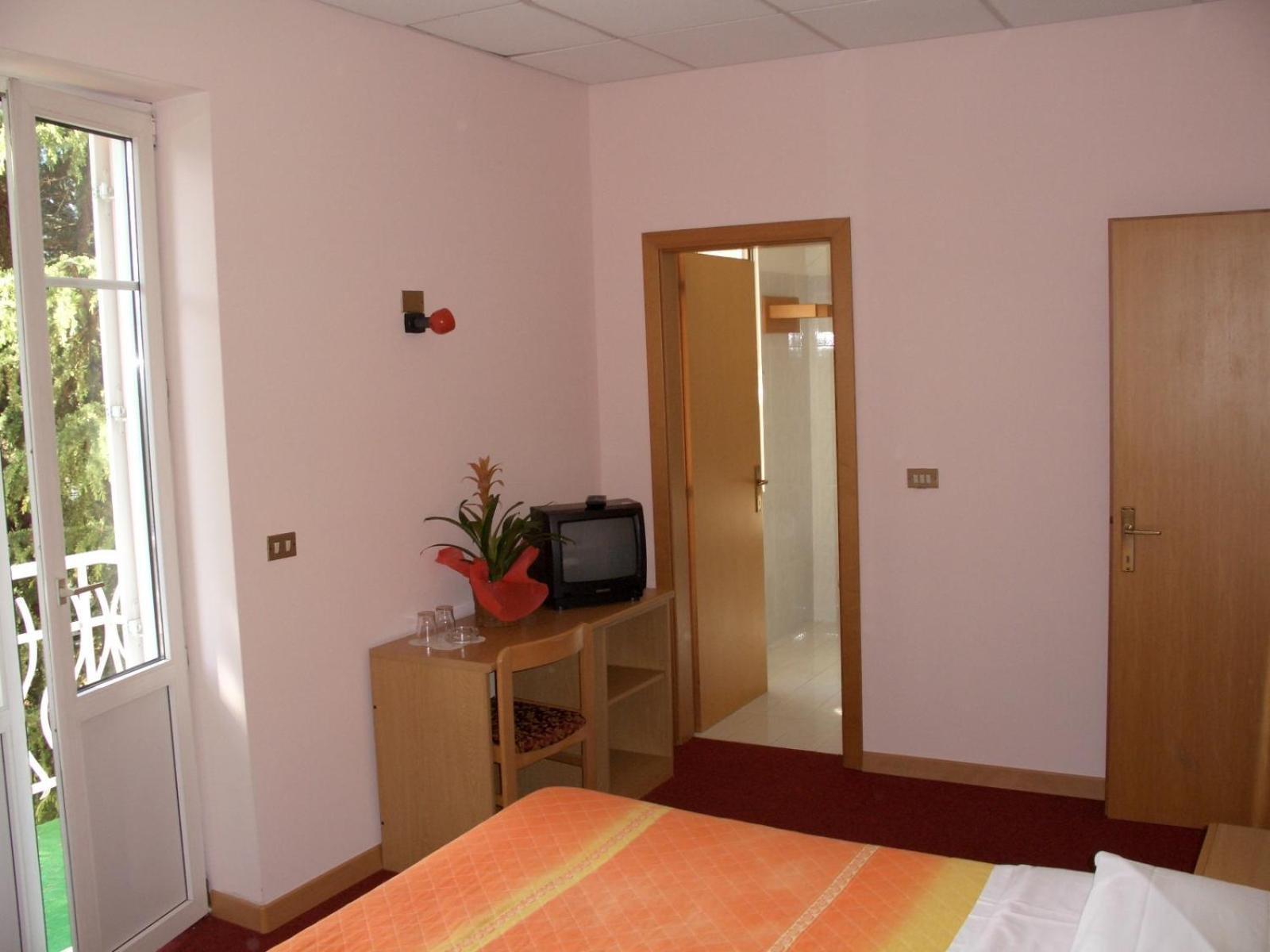 Hotel Bellaria Levico Terme Eksteriør bilde
