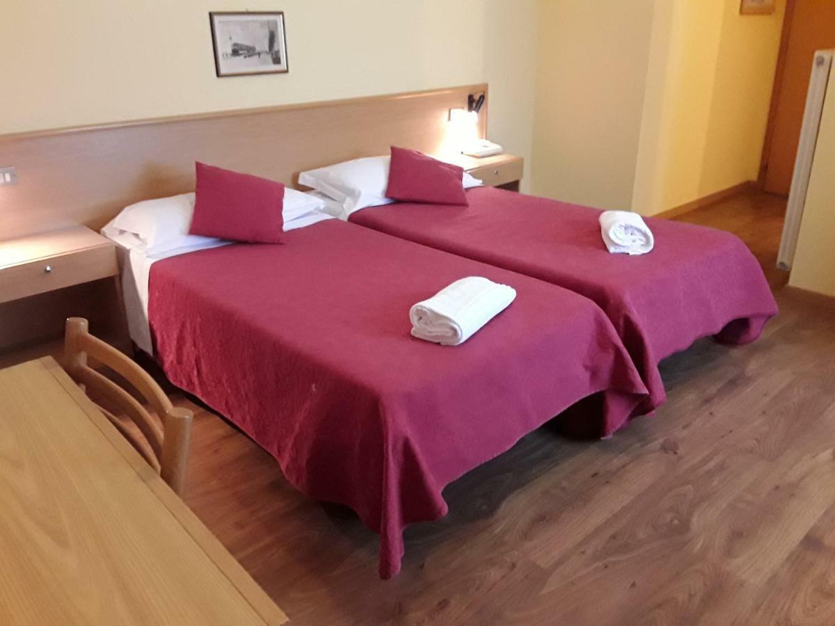 Hotel Bellaria Levico Terme Eksteriør bilde